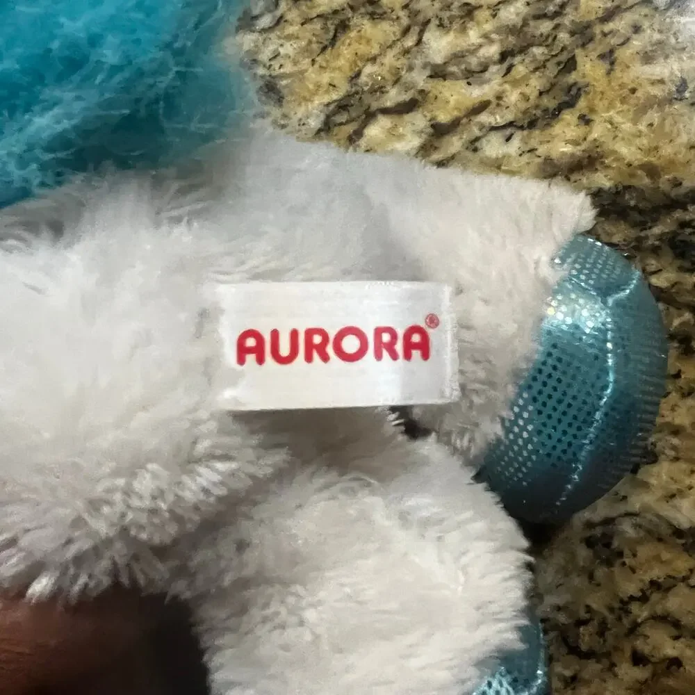 Aurora 2018 white